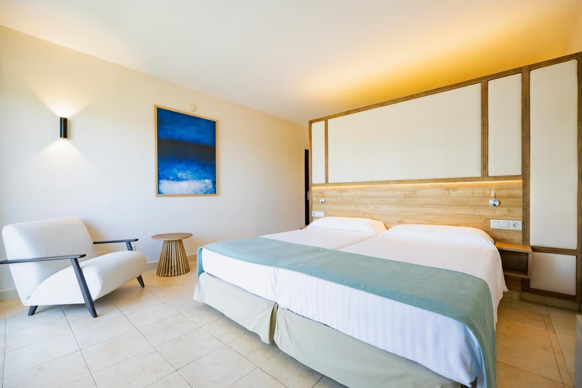 Impressive Playa Granada Golf Hotel Motril Exterior foto